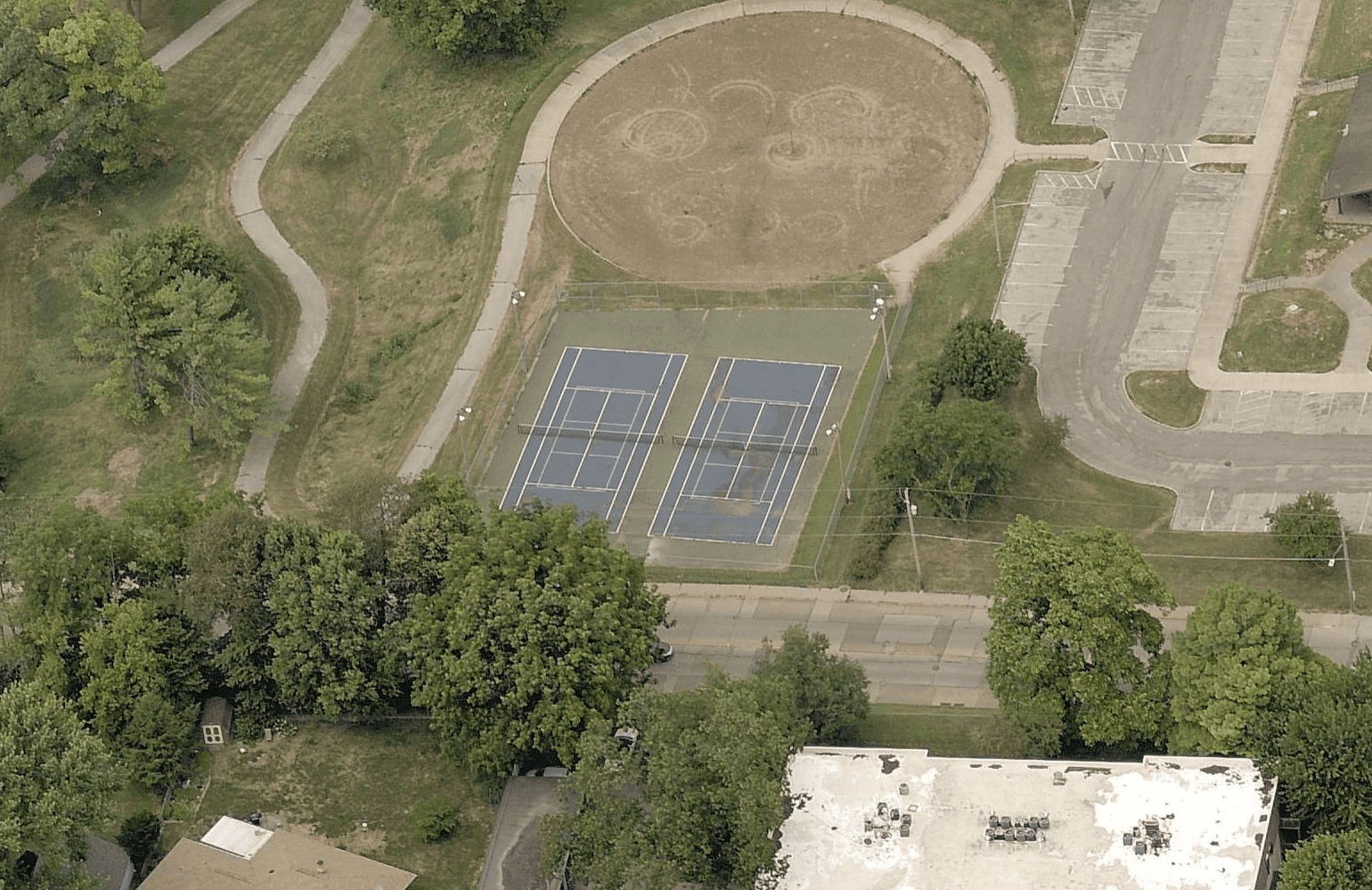 Longview Park pickleball courts