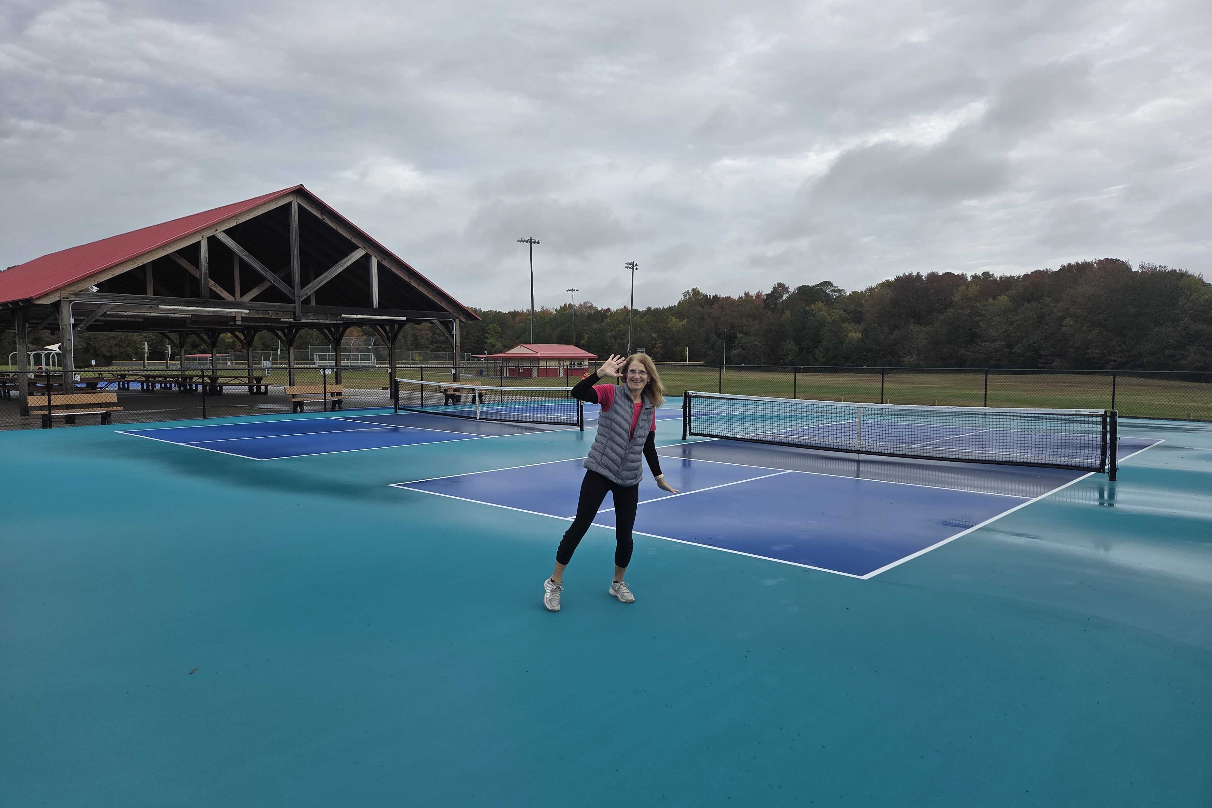 Sawmill Park pickleball courts