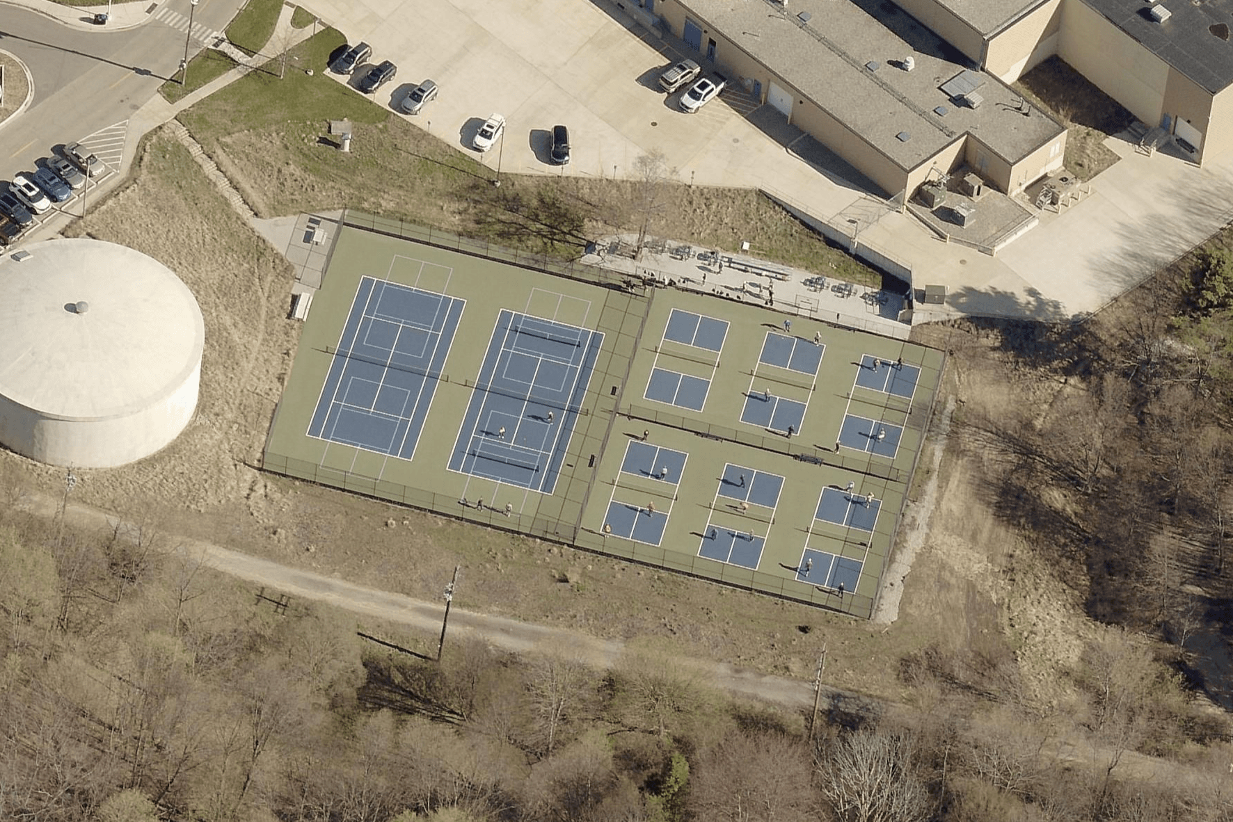 Mulligan’s Hollow pickleball courts