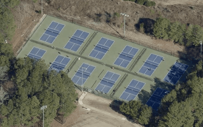Piney Wood Park pickleball courts