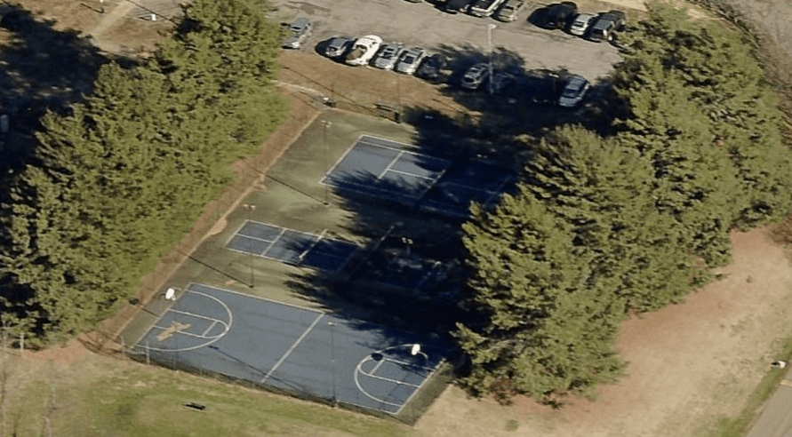 Cherokee Bluff Condominiums pickleball courts