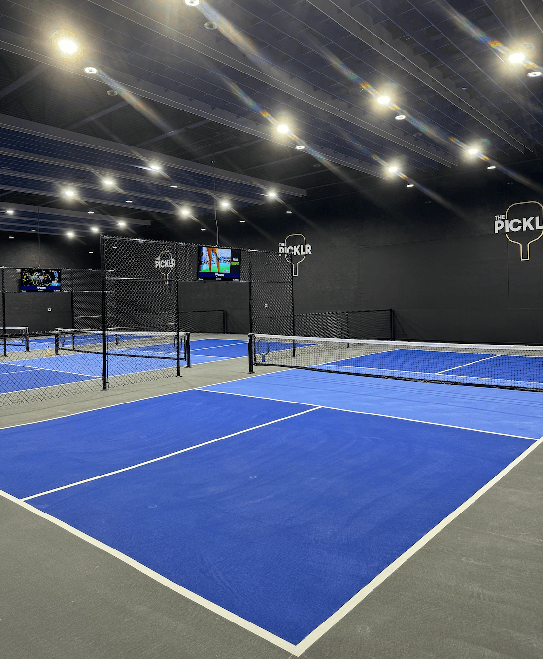 Picklr - Burlington pickleball courts