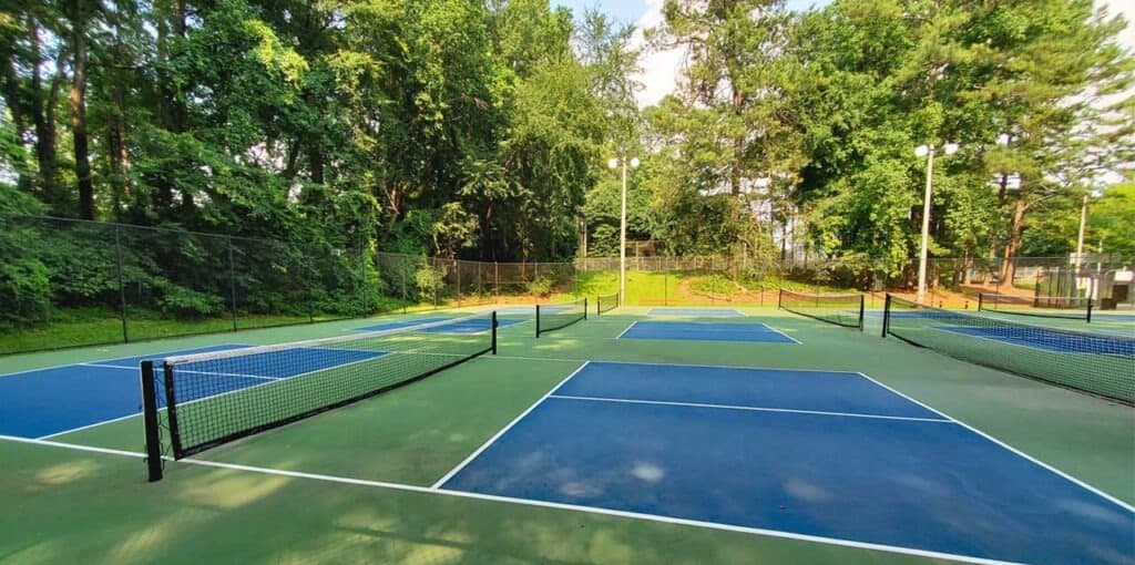 Shaw Park pickleball courts