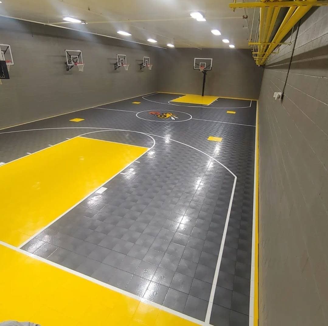 Team Tenacious youth organization pickleball courts