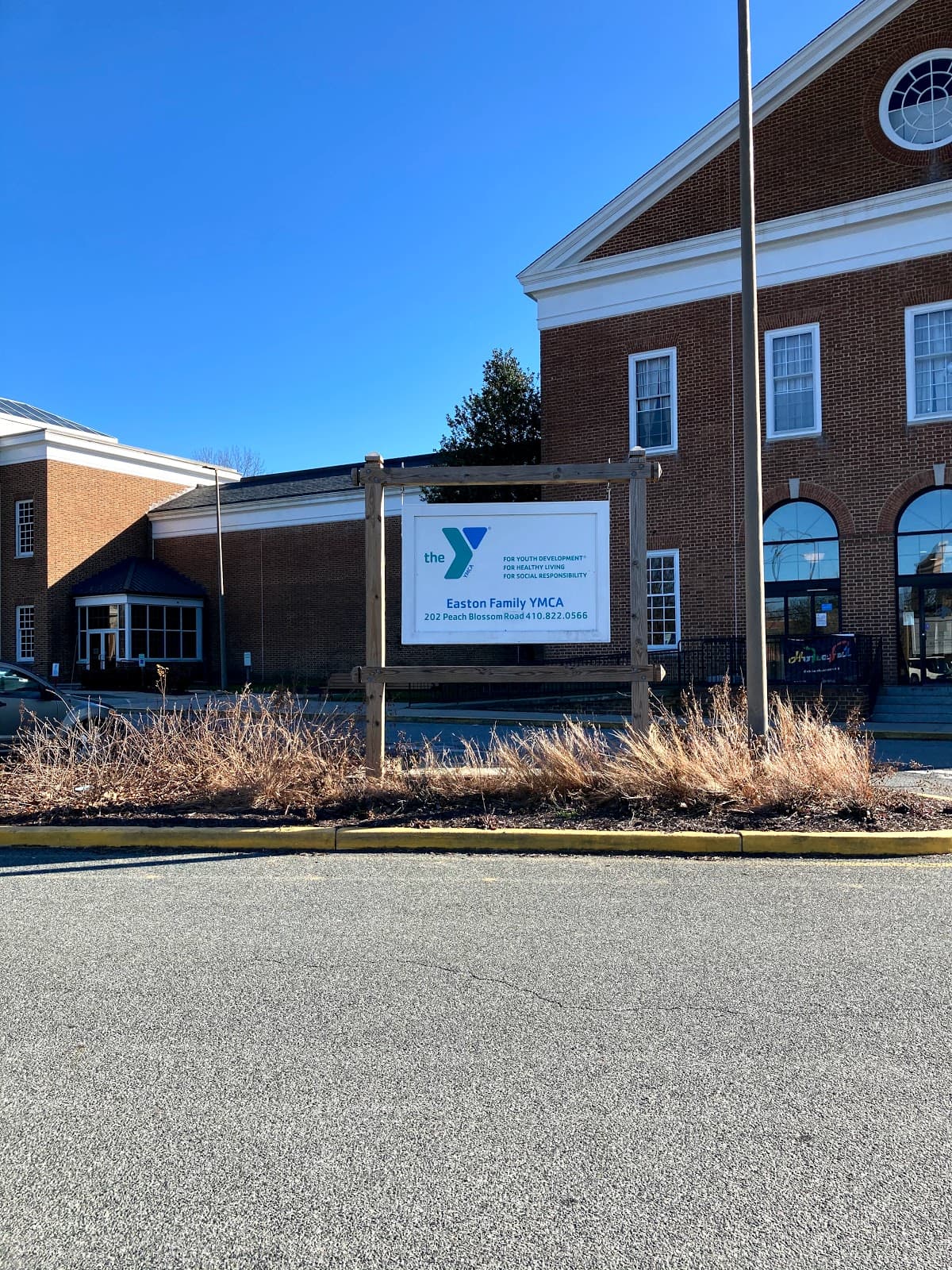 Easton Family YMCA - Peachblossom pickleball courts