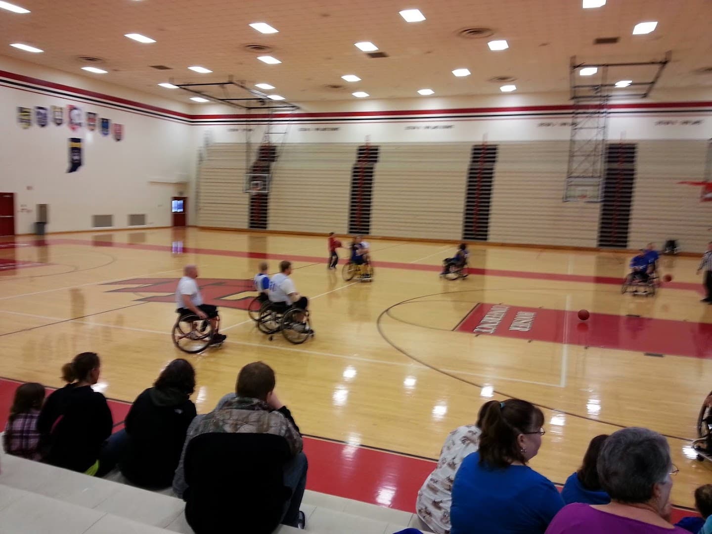 Twin Lakes High School pickleball courts