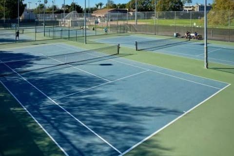 Poinsettia Recreation Center pickleball courts
