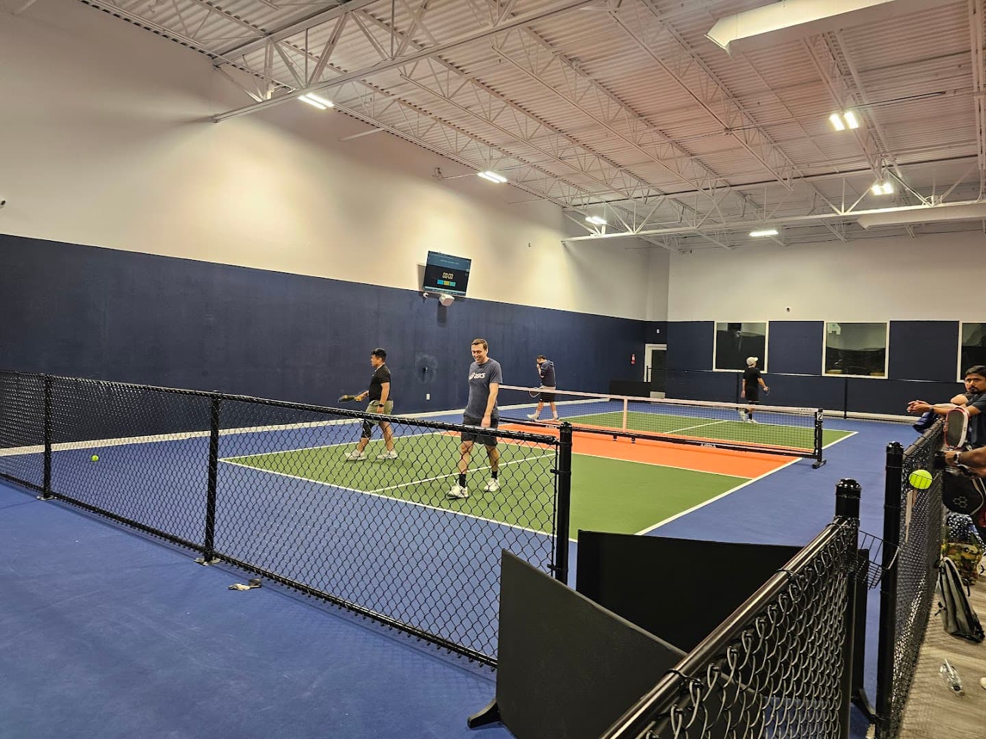 Dill Dinkers Pickleball Plano pickleball courts
