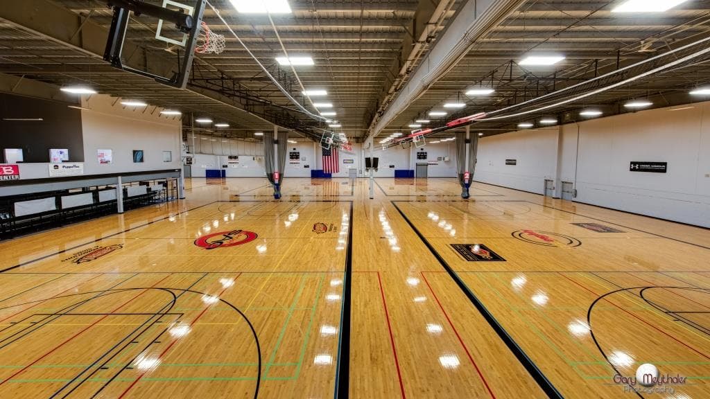 HUB Sports Center pickleball courts