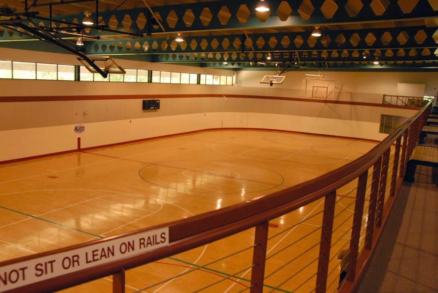 Elzie Odom Athletic Center pickleball courts