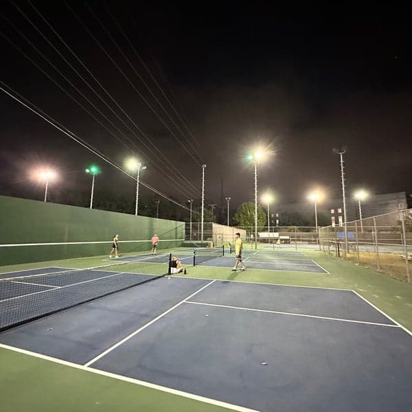 Austin High Tennis Center pickleball courts
