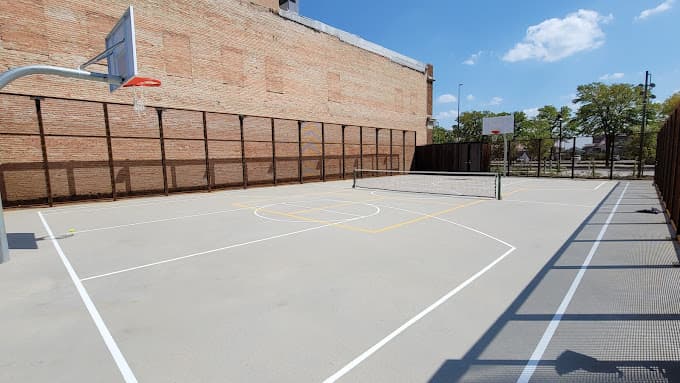 Harwood Park pickleball courts