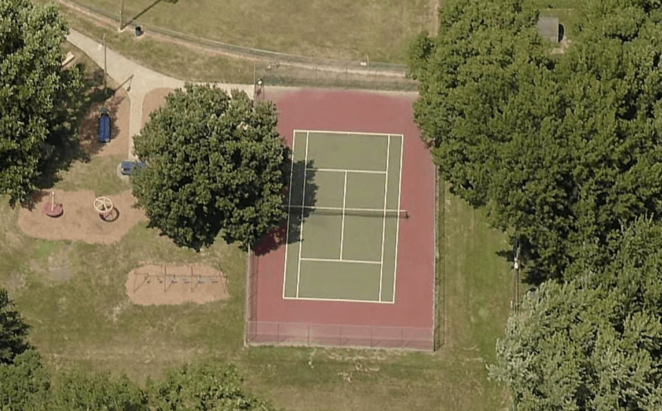Friendship Park pickleball courts