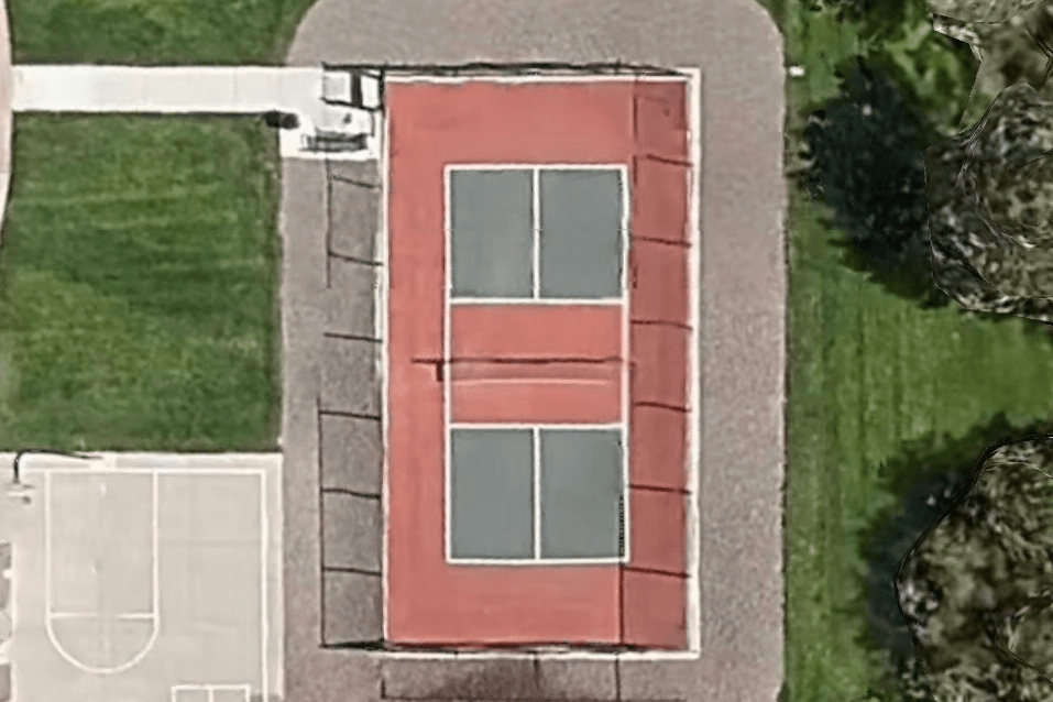 Peakview Park pickleball courts