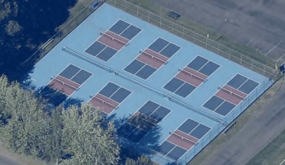 Harrison Park pickleball courts