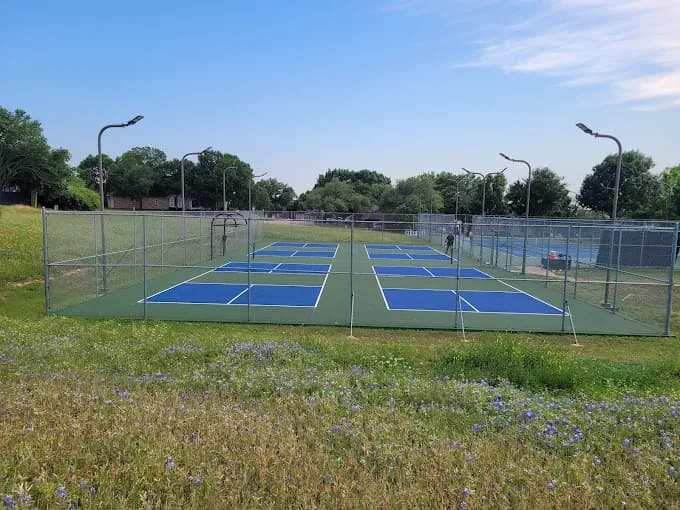 Wildflower Country Club pickleball courts