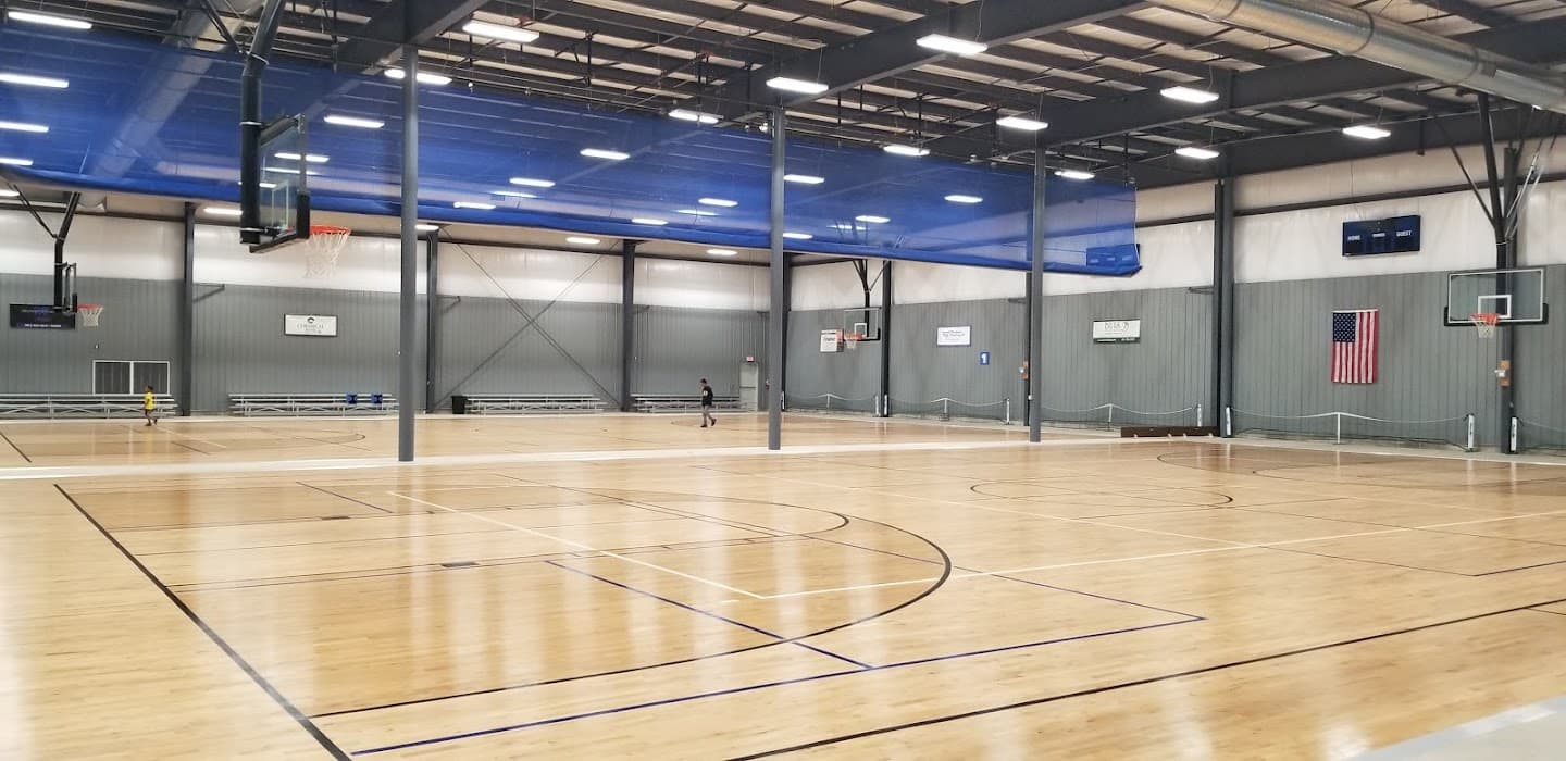 Lakeshore Athletic Center pickleball courts