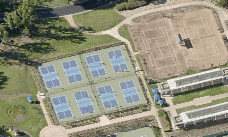 Sherwood Country Club pickleball courts
