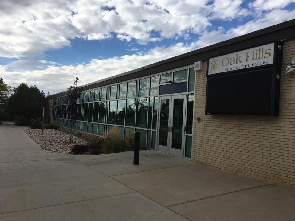 Oak Hills Elementary School pickleball courts