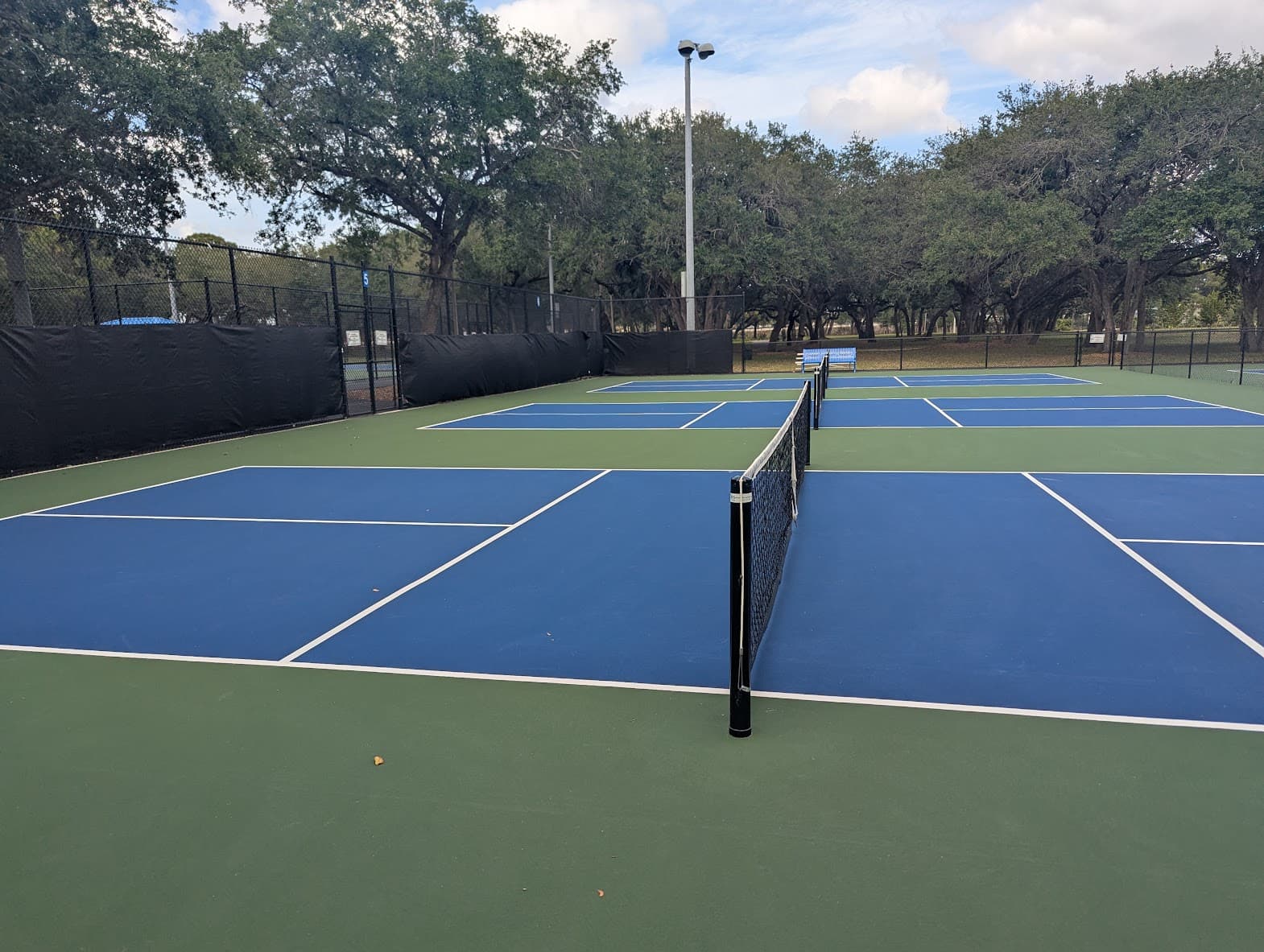 Rolling Oaks Park pickleball courts