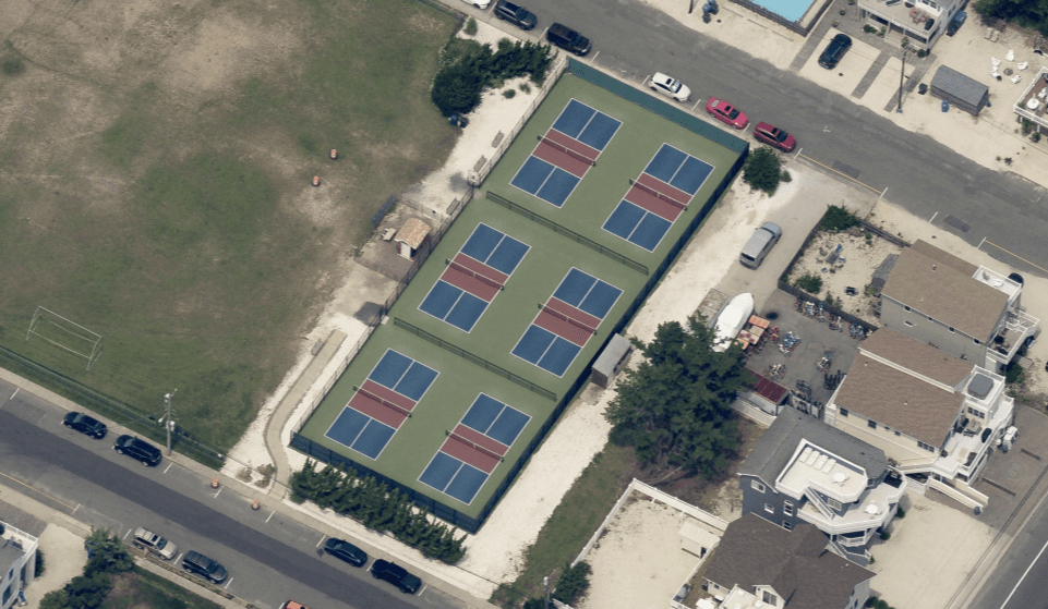 Nelson Ave Park and Playground pickleball courts