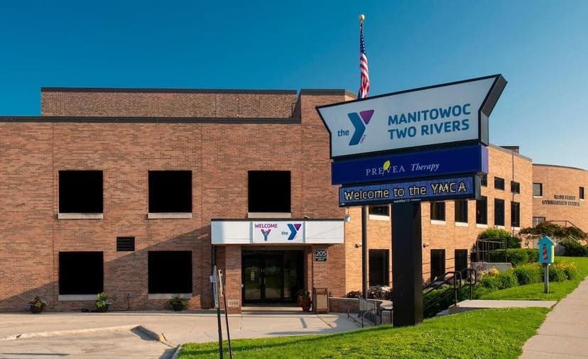 Two Rivers YMCA pickleball courts