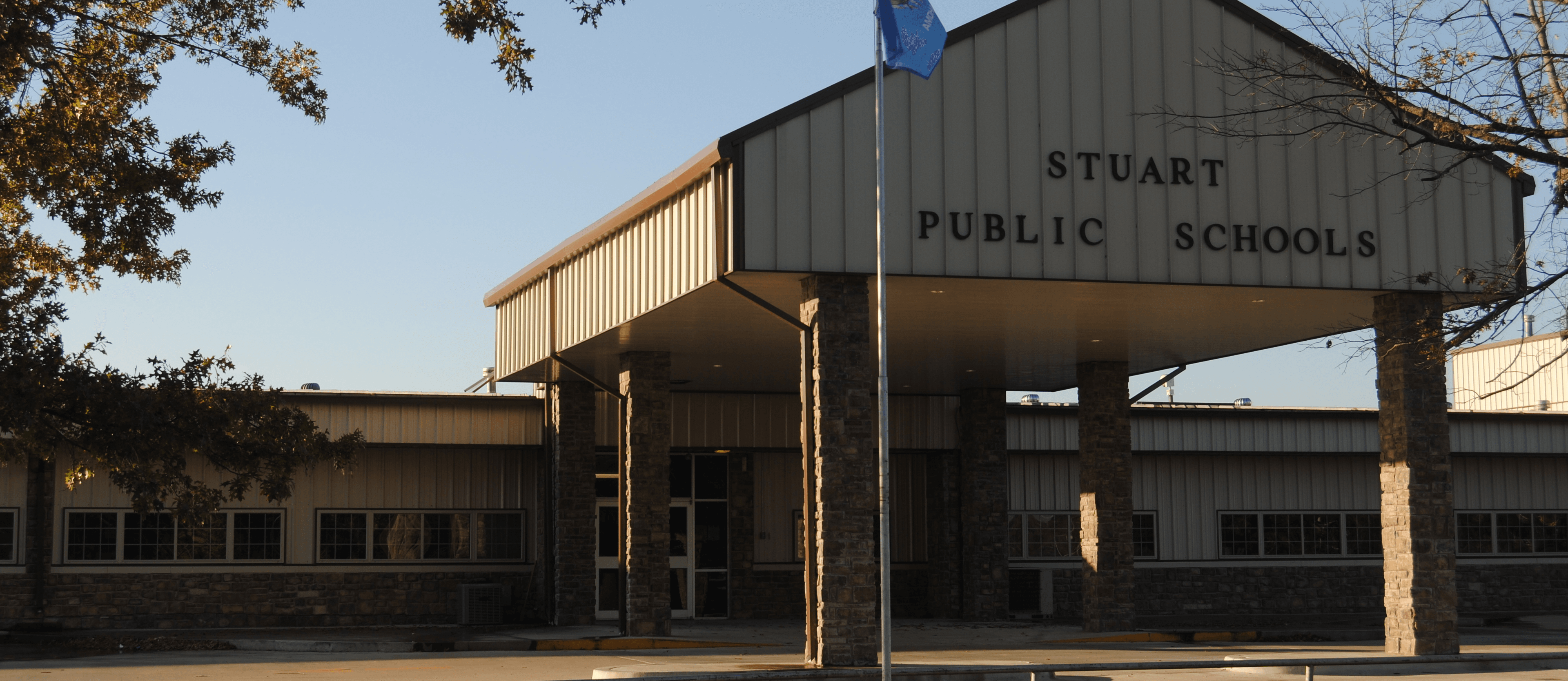 Stuart School pickleball courts
