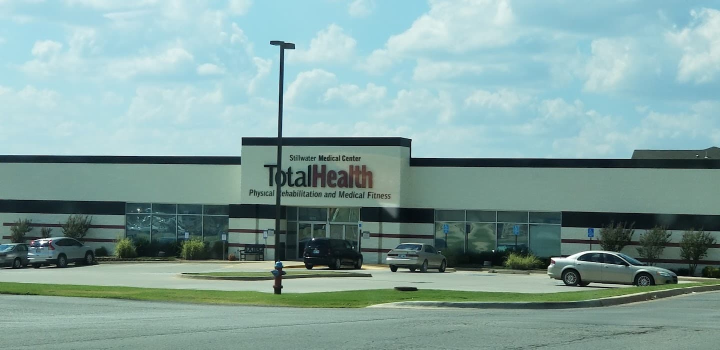 Total Health Fitness pickleball courts