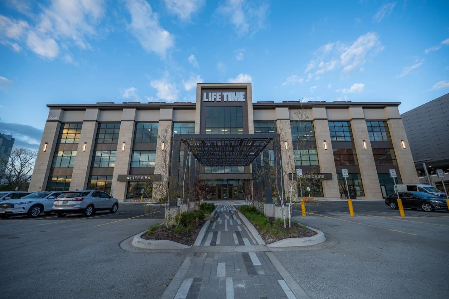 Life Time - Oakbrook pickleball courts