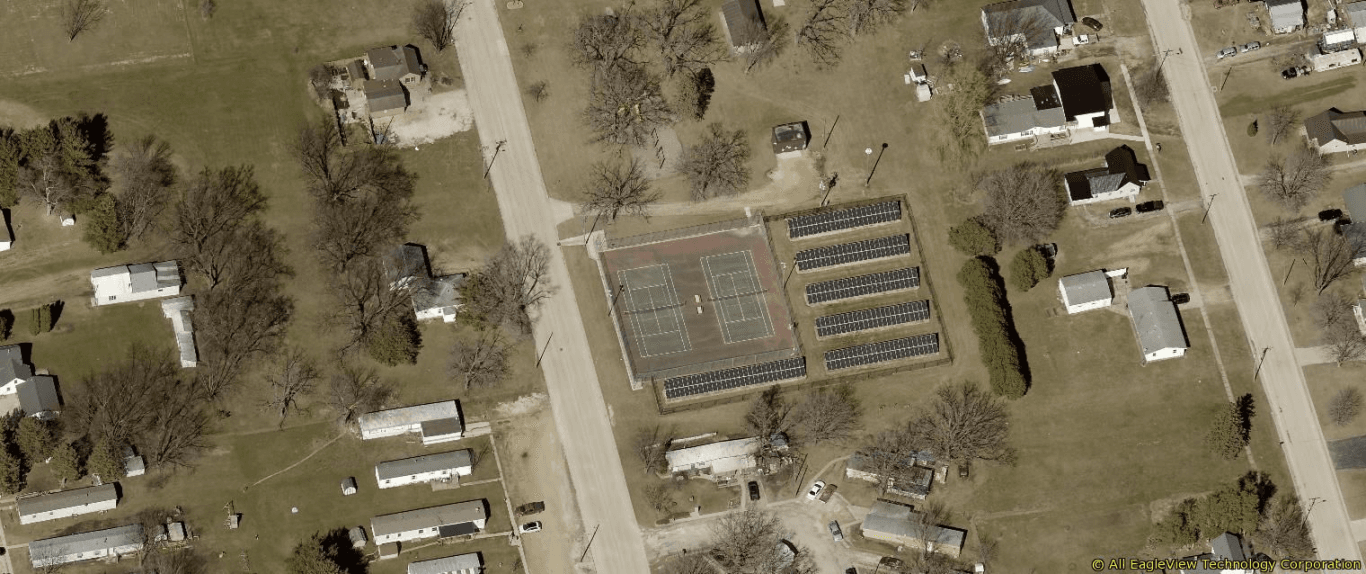 Evans Park pickleball courts