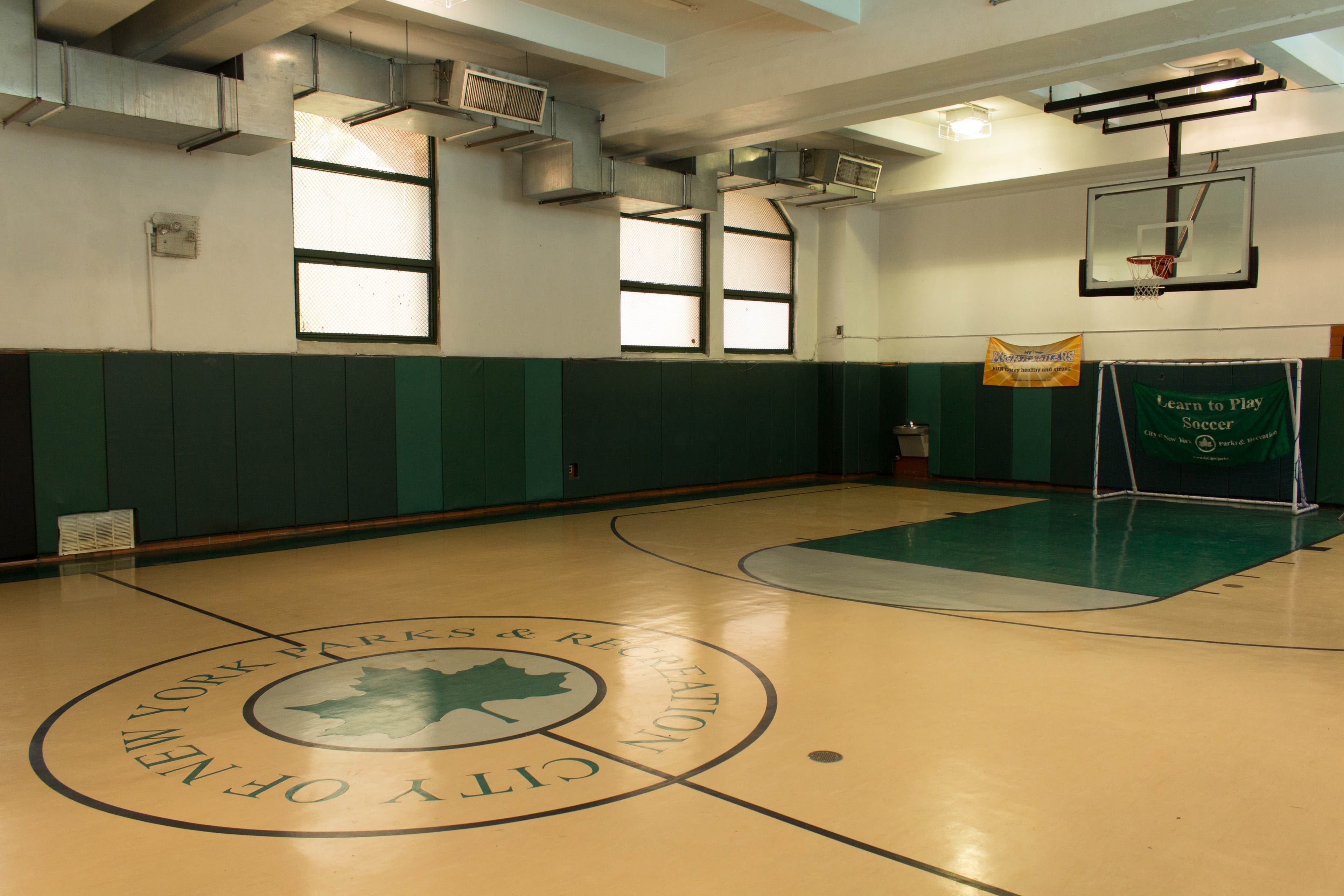 Jackie Robinson Recreation Center pickleball courts