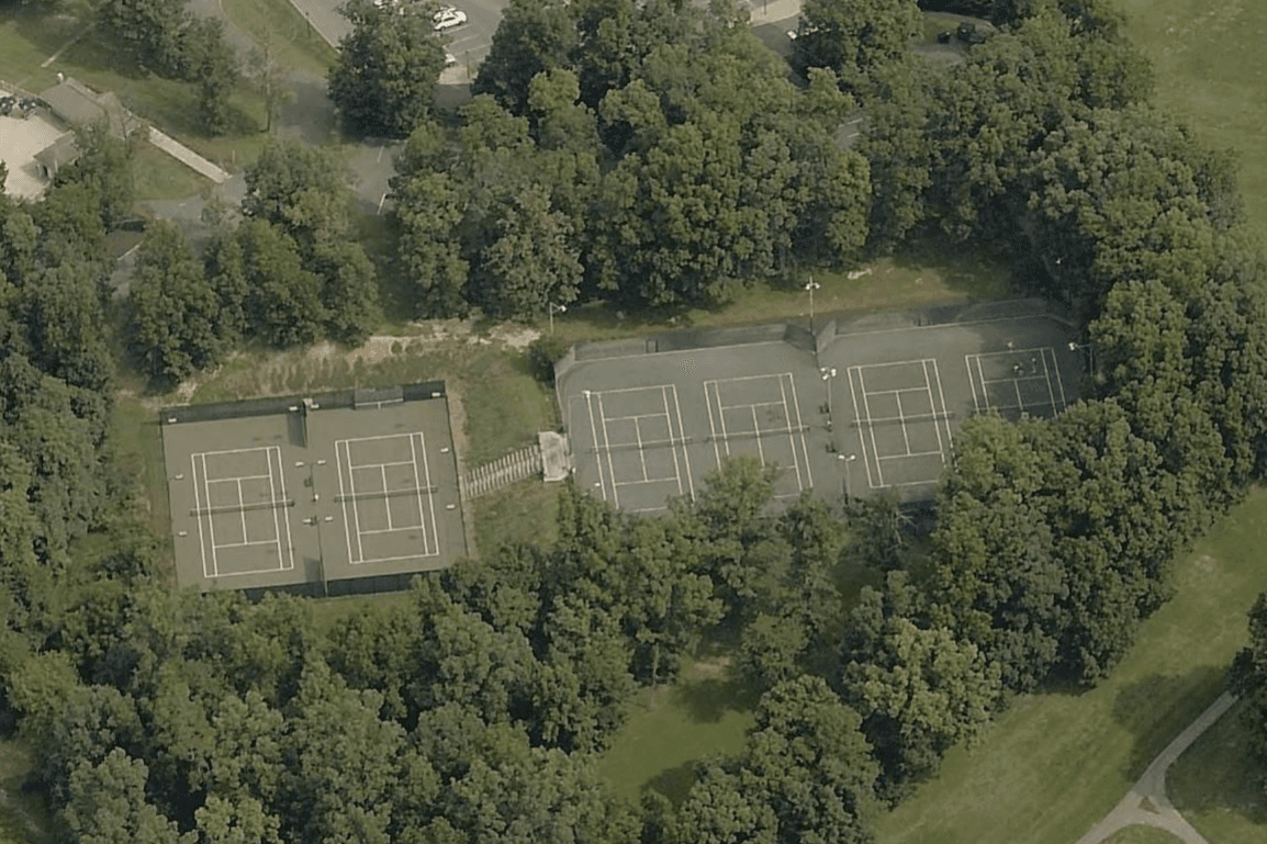 Spotswood Country Club pickleball courts