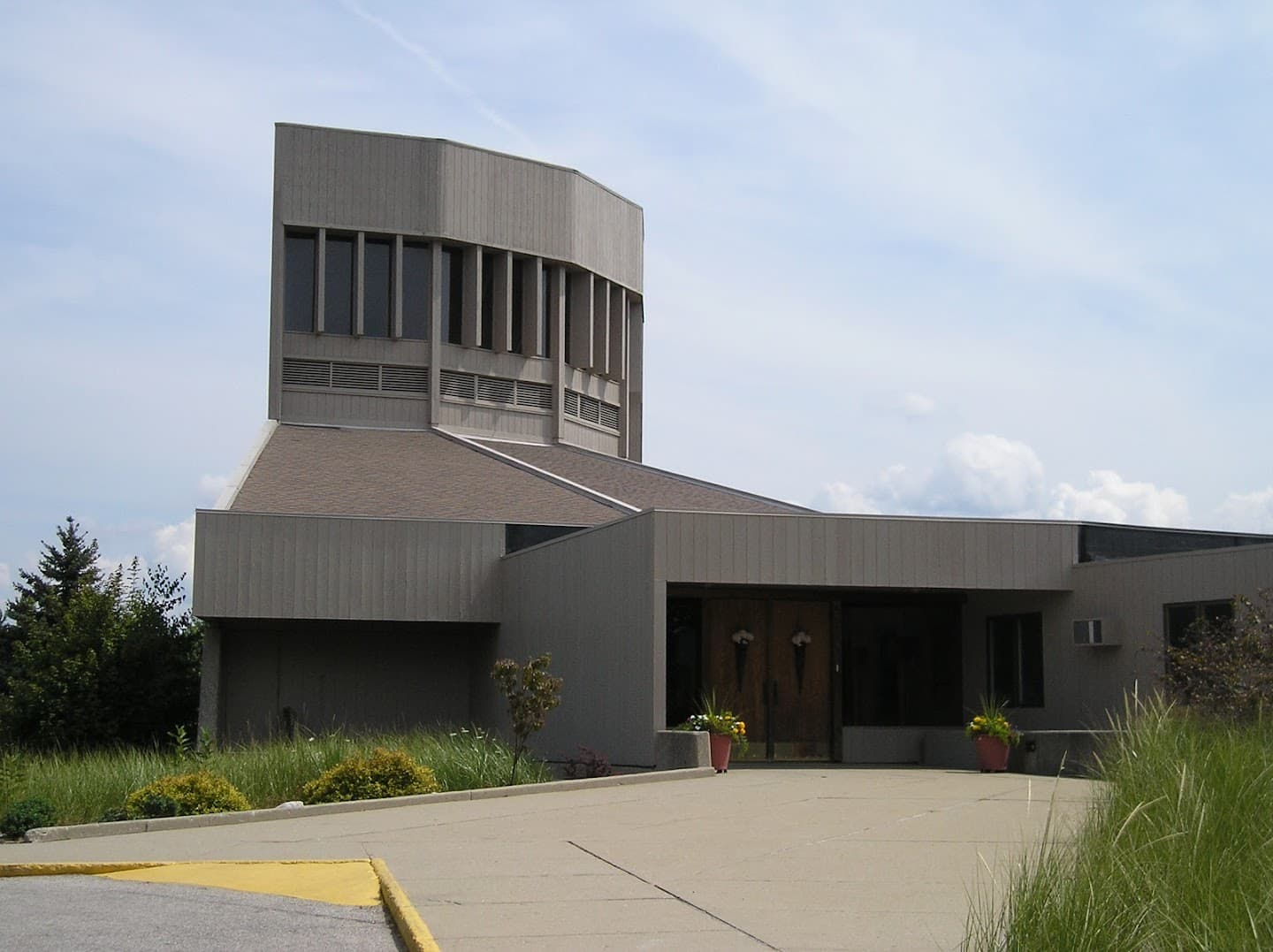 Ferrysburg Church pickleball courts