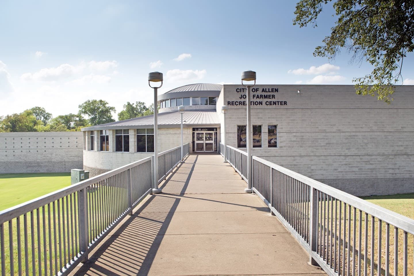 Joe Farmer Recreation Center pickleball courts