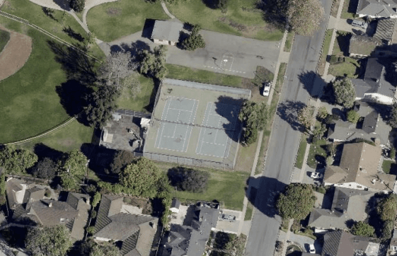 Claremont Manor Park pickleball courts