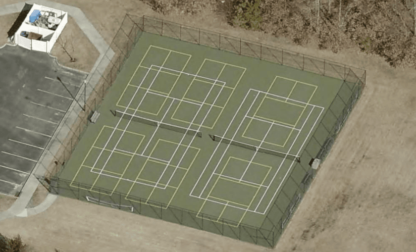Village Grande At English Mill pickleball courts