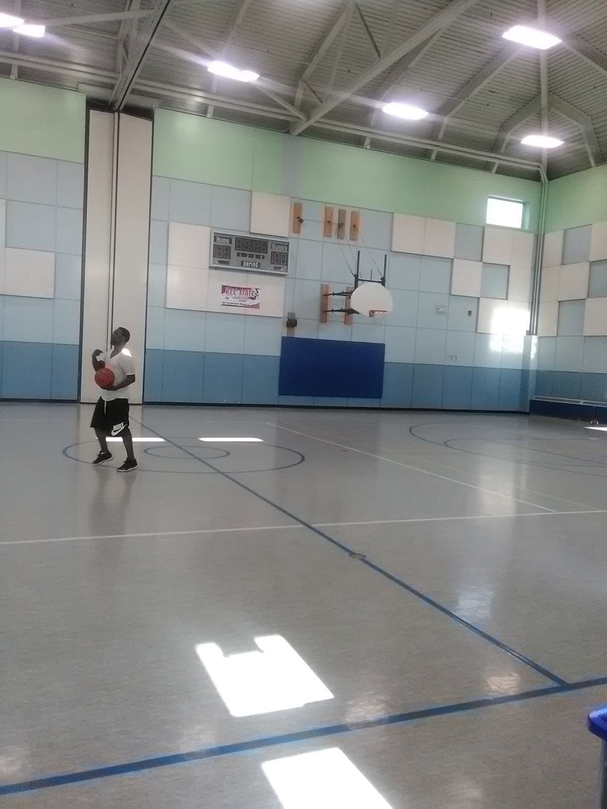 Linwood Community Recreation Center pickleball courts