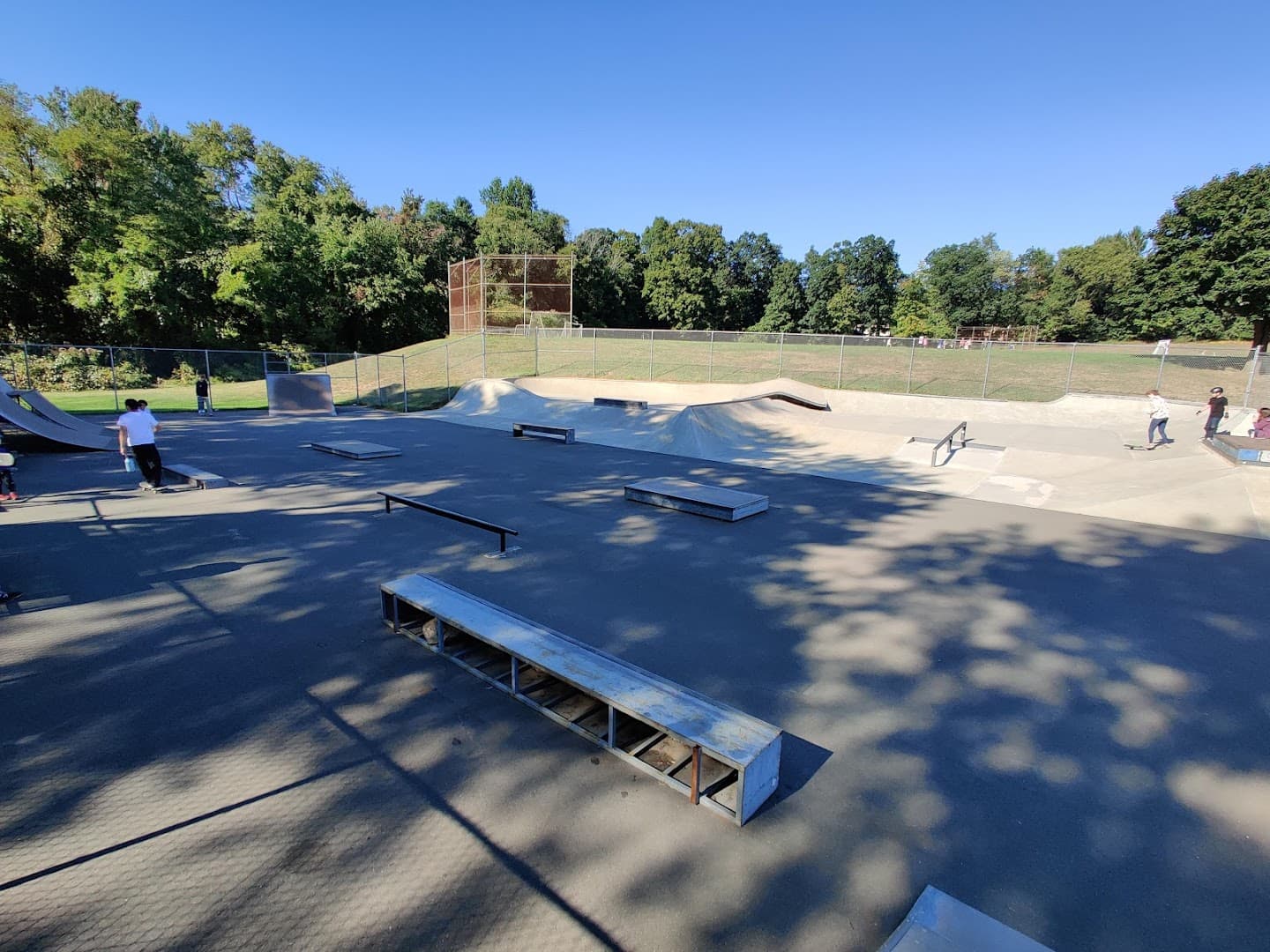 Mills Pond Park pickleball courts