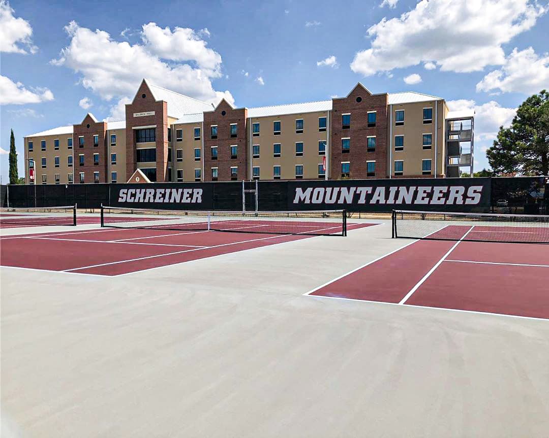 Schreiner University pickleball courts