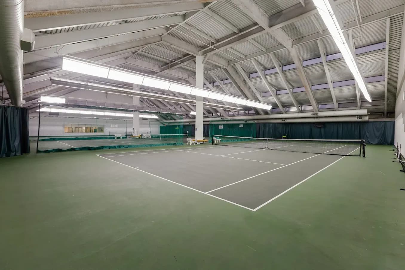 Worldgate Athletic Club & Spa pickleball courts