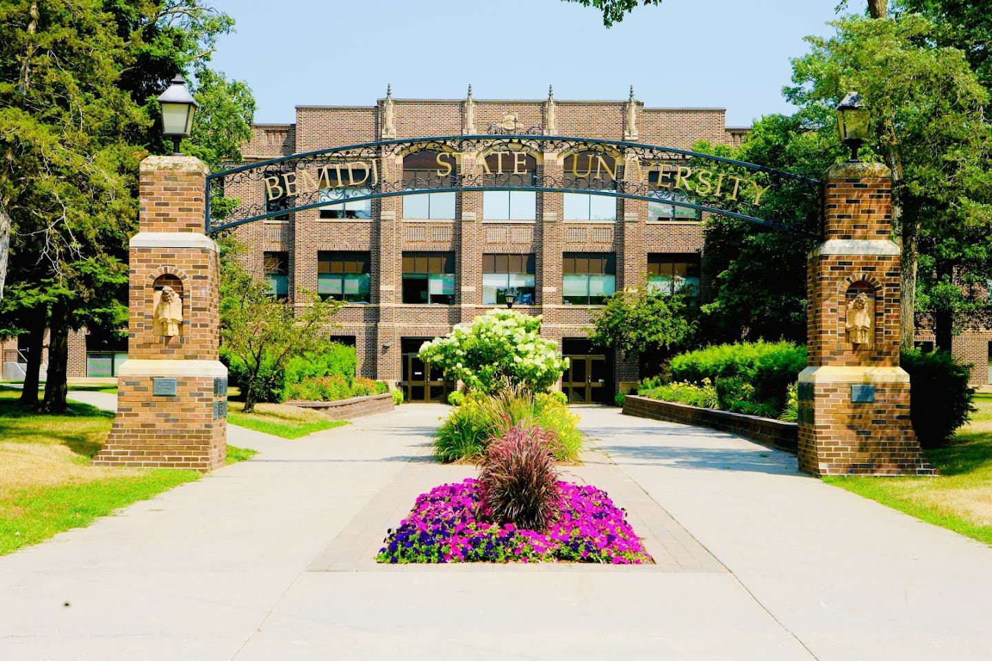 Bemidji State University pickleball courts