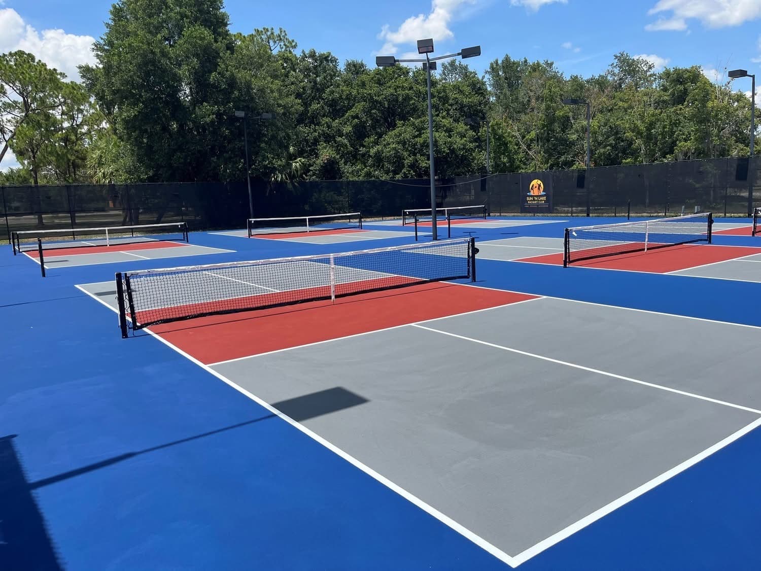 Sun n Lake pickleball courts