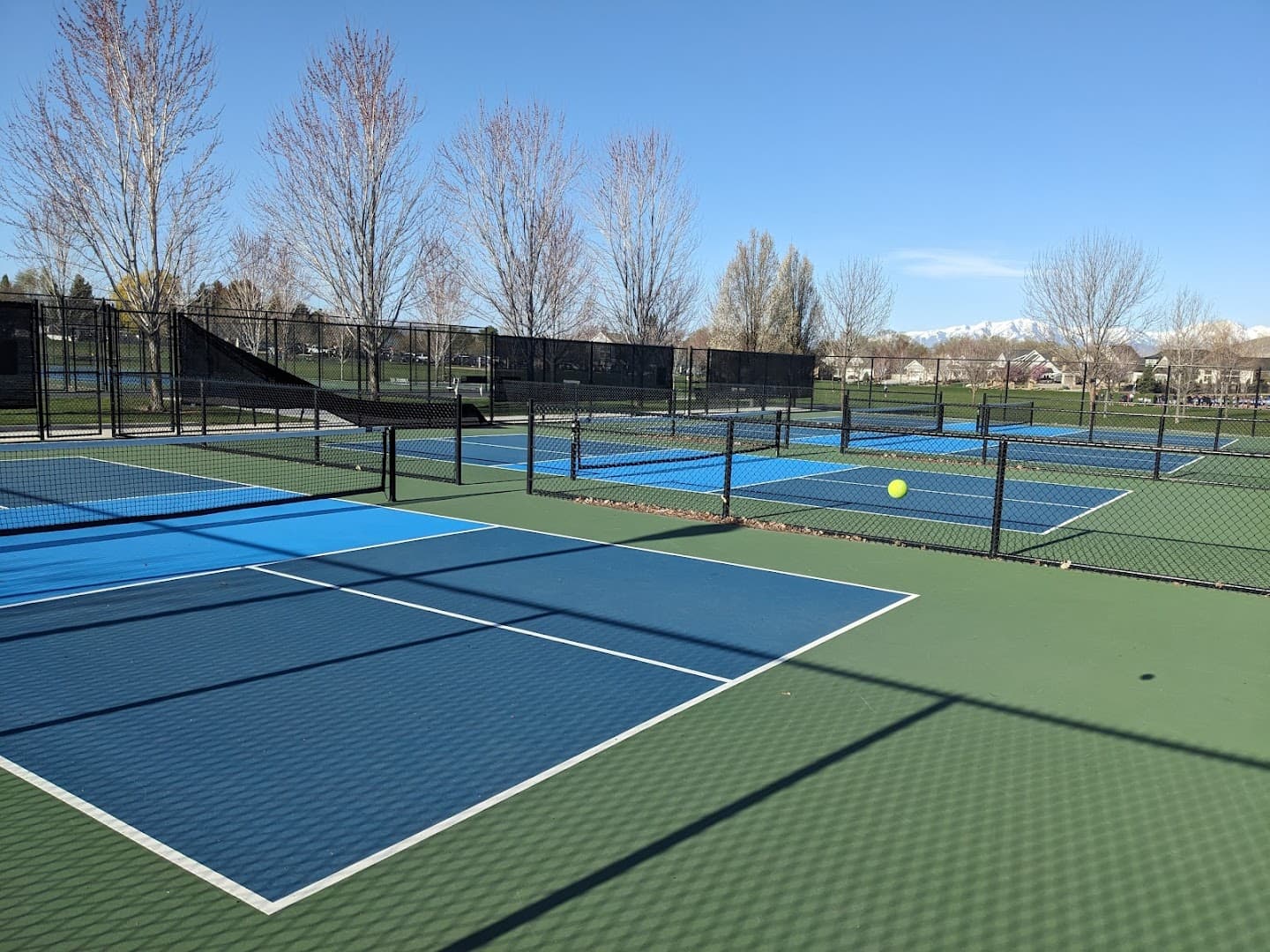 Creekside Park pickleball courts
