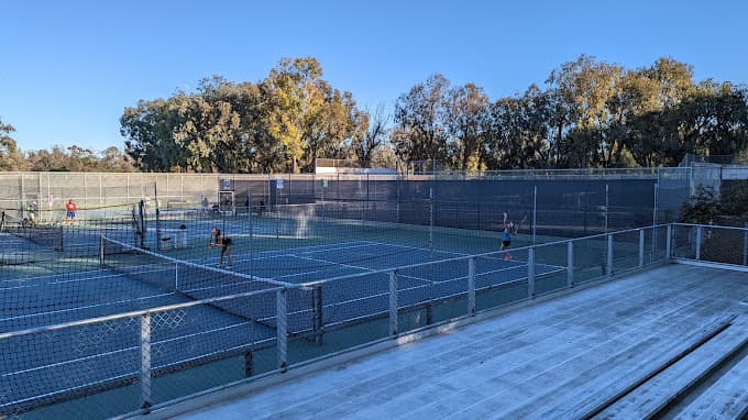 Ernie Howlett Park pickleball courts