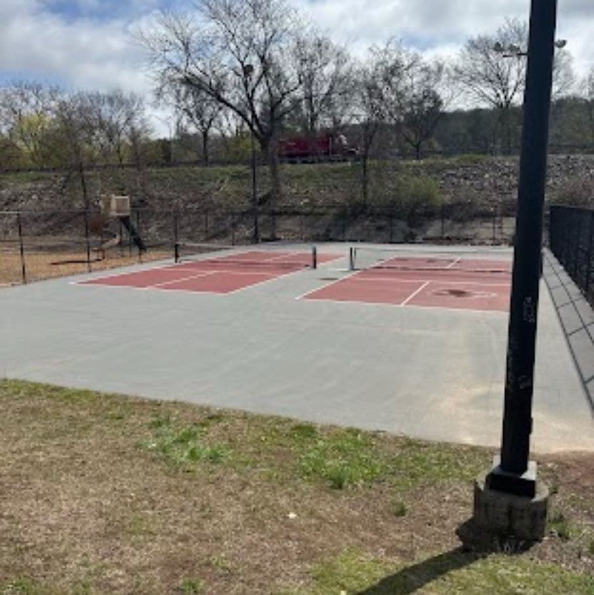 Linden Park pickleball courts