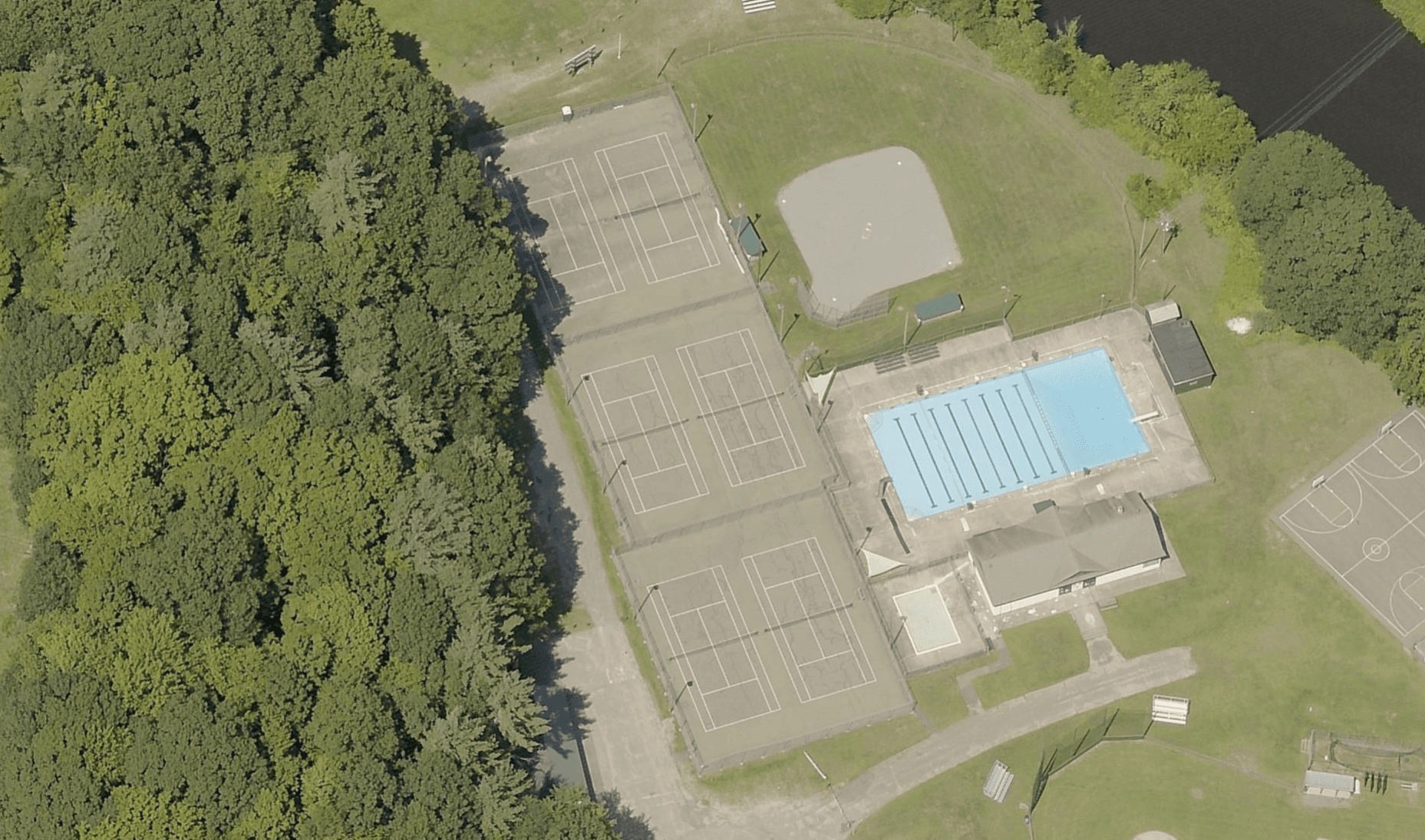 Riverside Recreation Park/Springfield pickleball courts