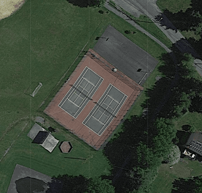 Pine Island Park pickleball courts