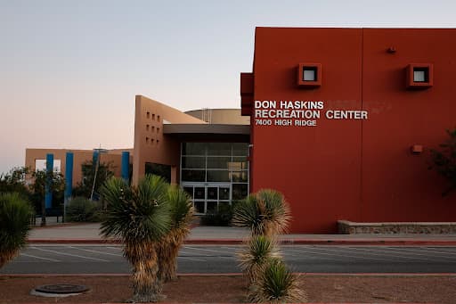 Don Haskins Recreation Center pickleball courts