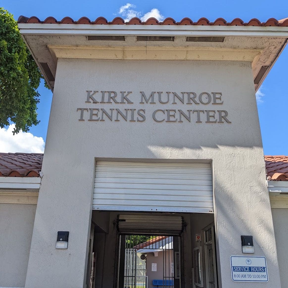 Kirk Munroe Tennis Center pickleball courts