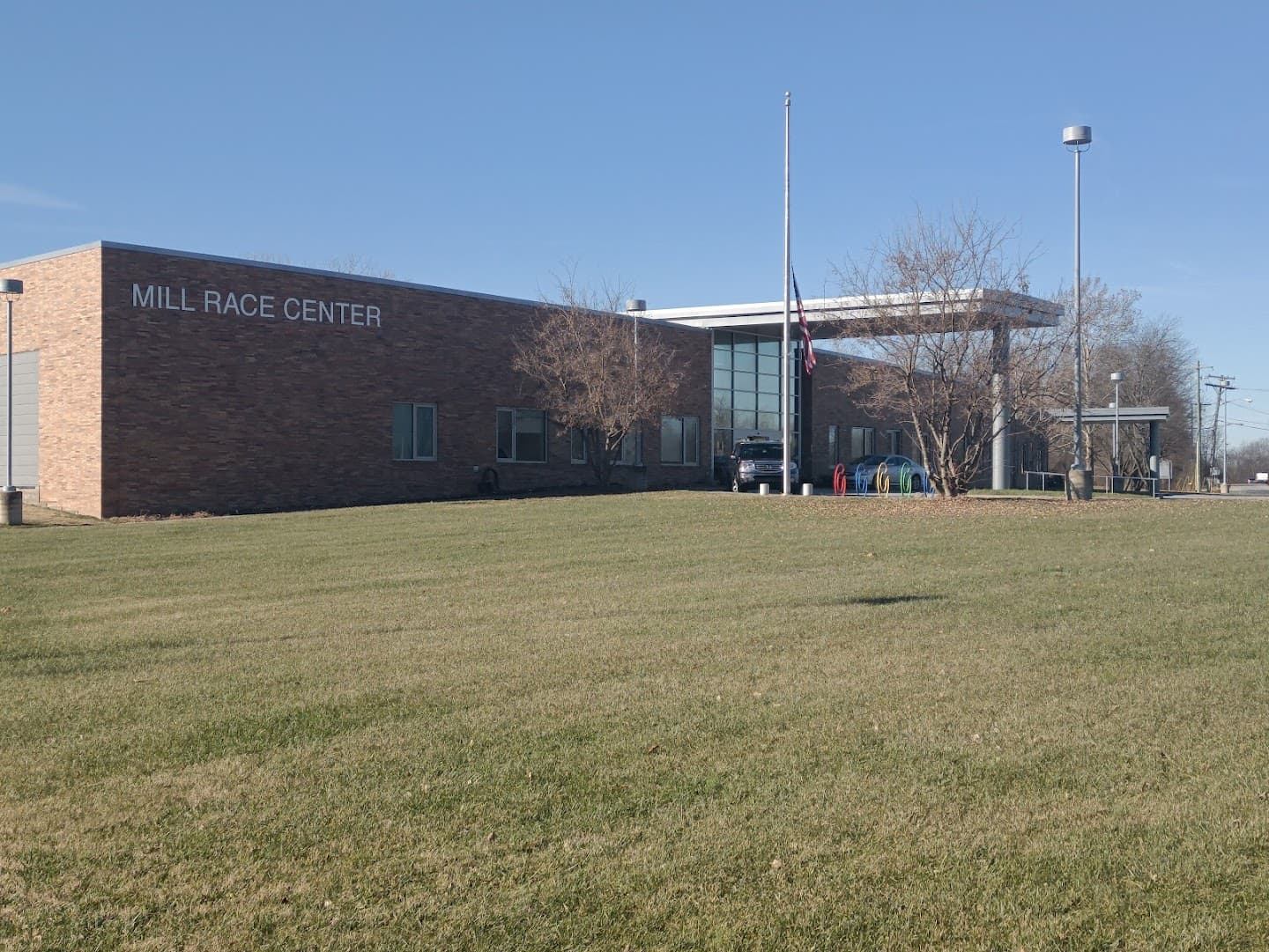 Mill Race Center pickleball courts